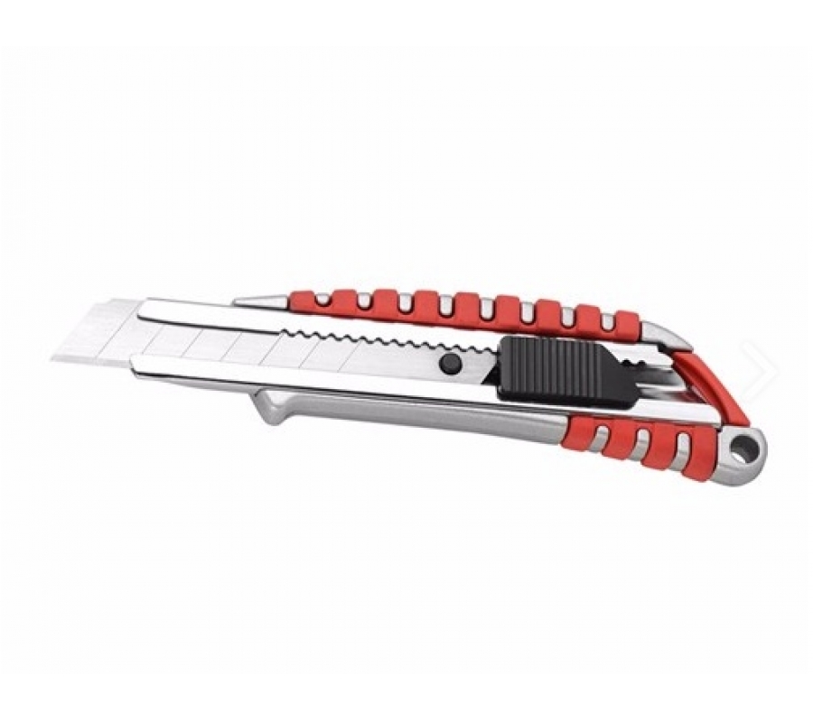 Универсальный нож | 18 mm (UK539)