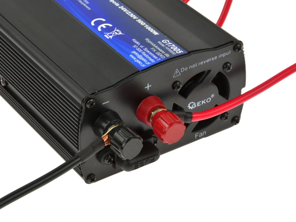 Įtampos keitiklis 24V/230V 500/1000W (G17005)